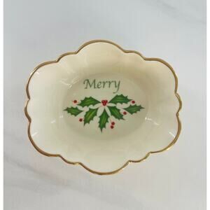 Lenox Holiday "MERRY" Oval Fluted Dish with Gold Trim
